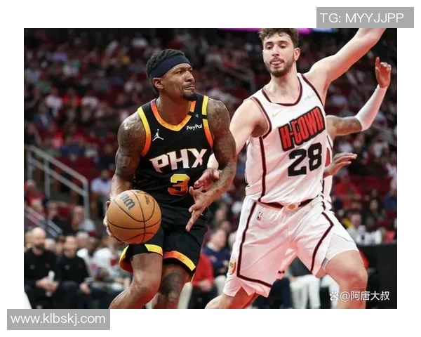 2005年NBA季后赛火箭与小牛的精彩对决回顾与分析